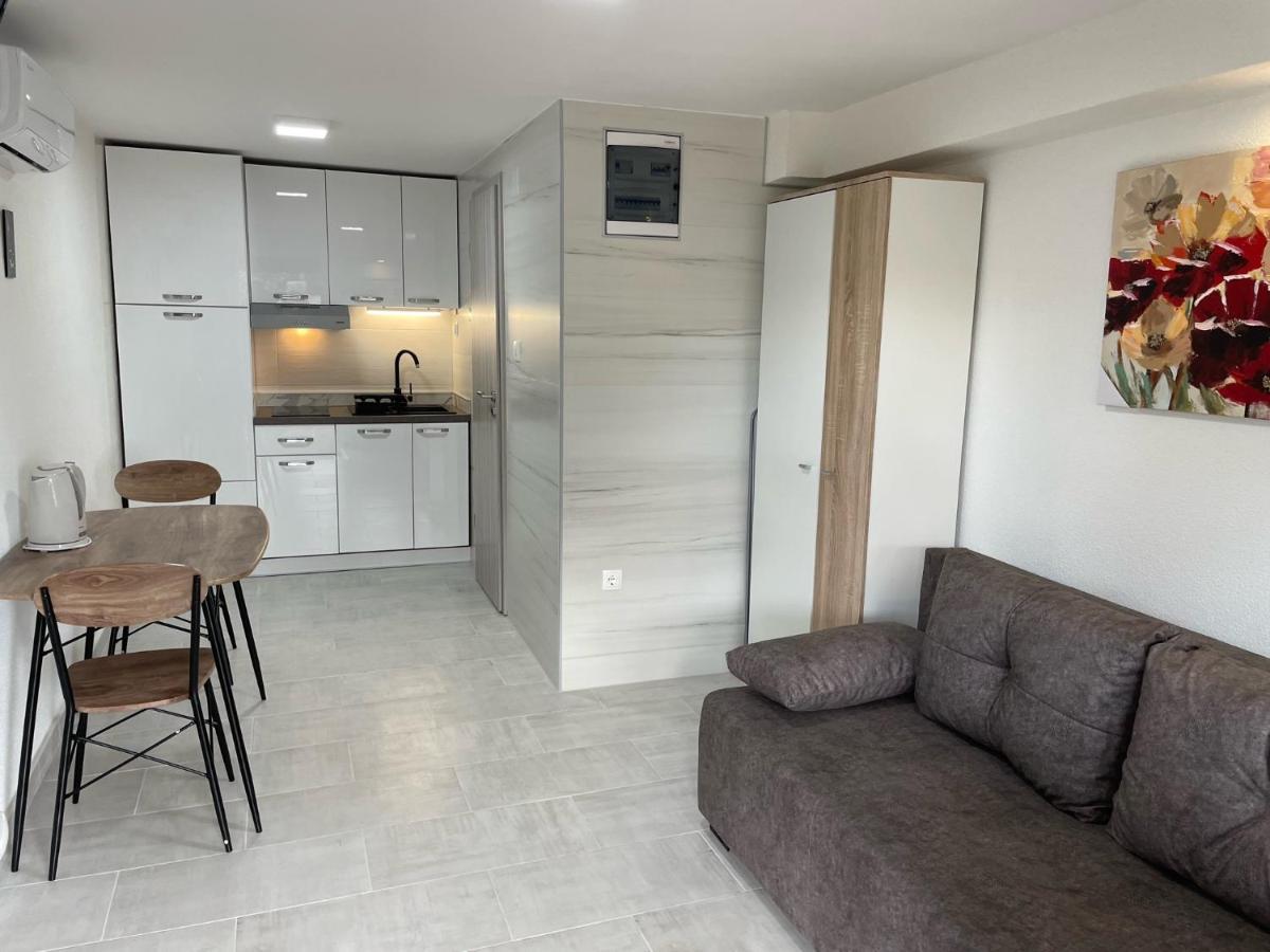 דראמליי Lory Apartmani מראה חיצוני תמונה