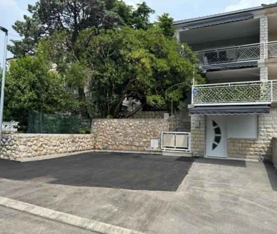 דראמליי Lory Apartmani מראה חיצוני תמונה